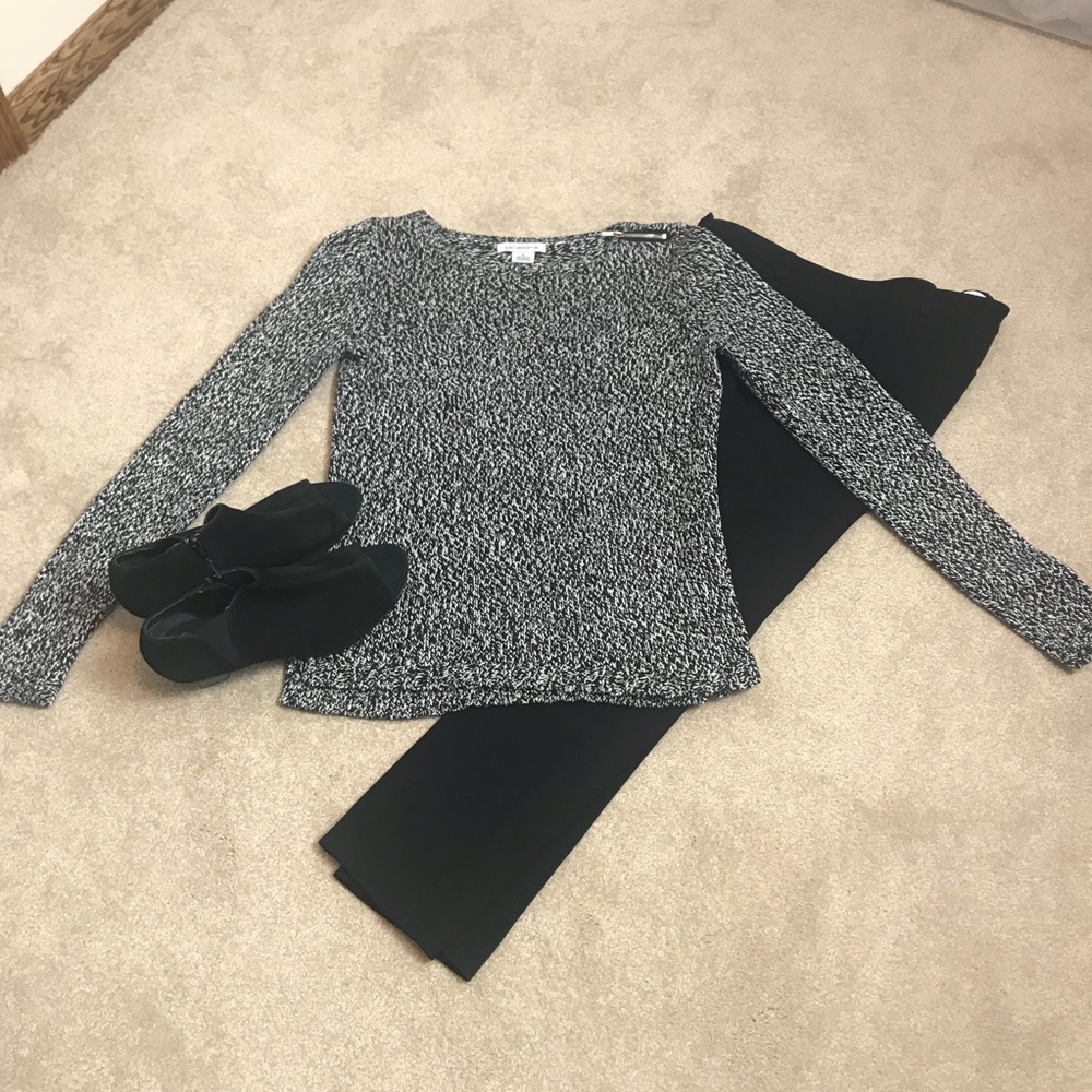 Liz Claiborne Black & White Pullover Sweater